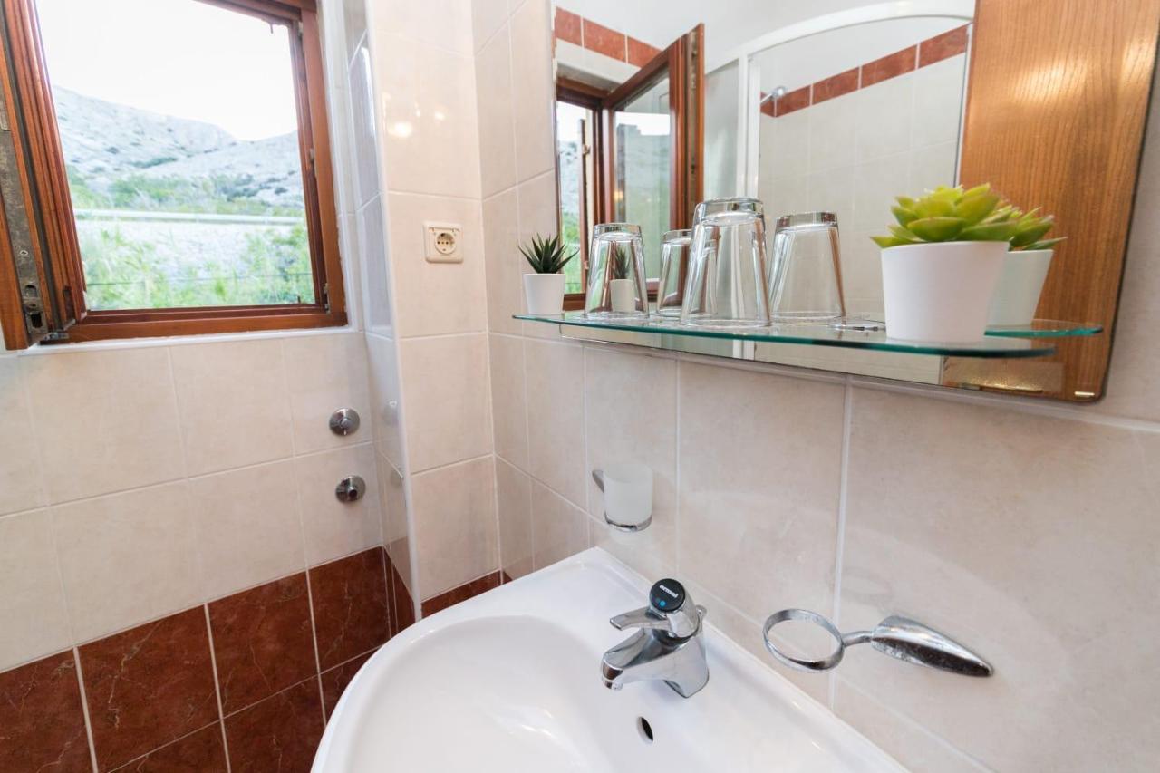 פג Mb Pag Bed&Breakfast מראה חיצוני תמונה